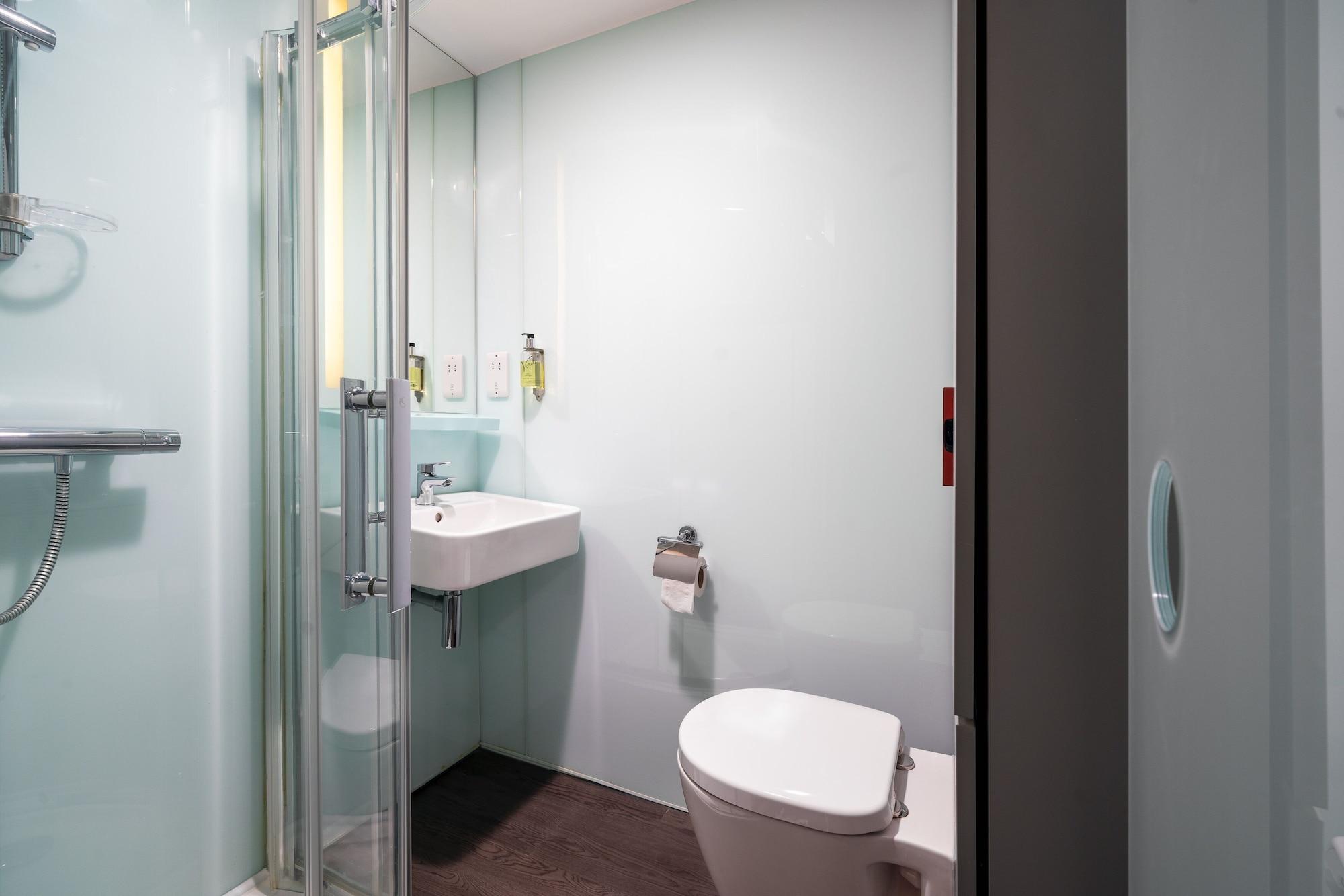easyHotel Birmingham Dış mekan fotoğraf
