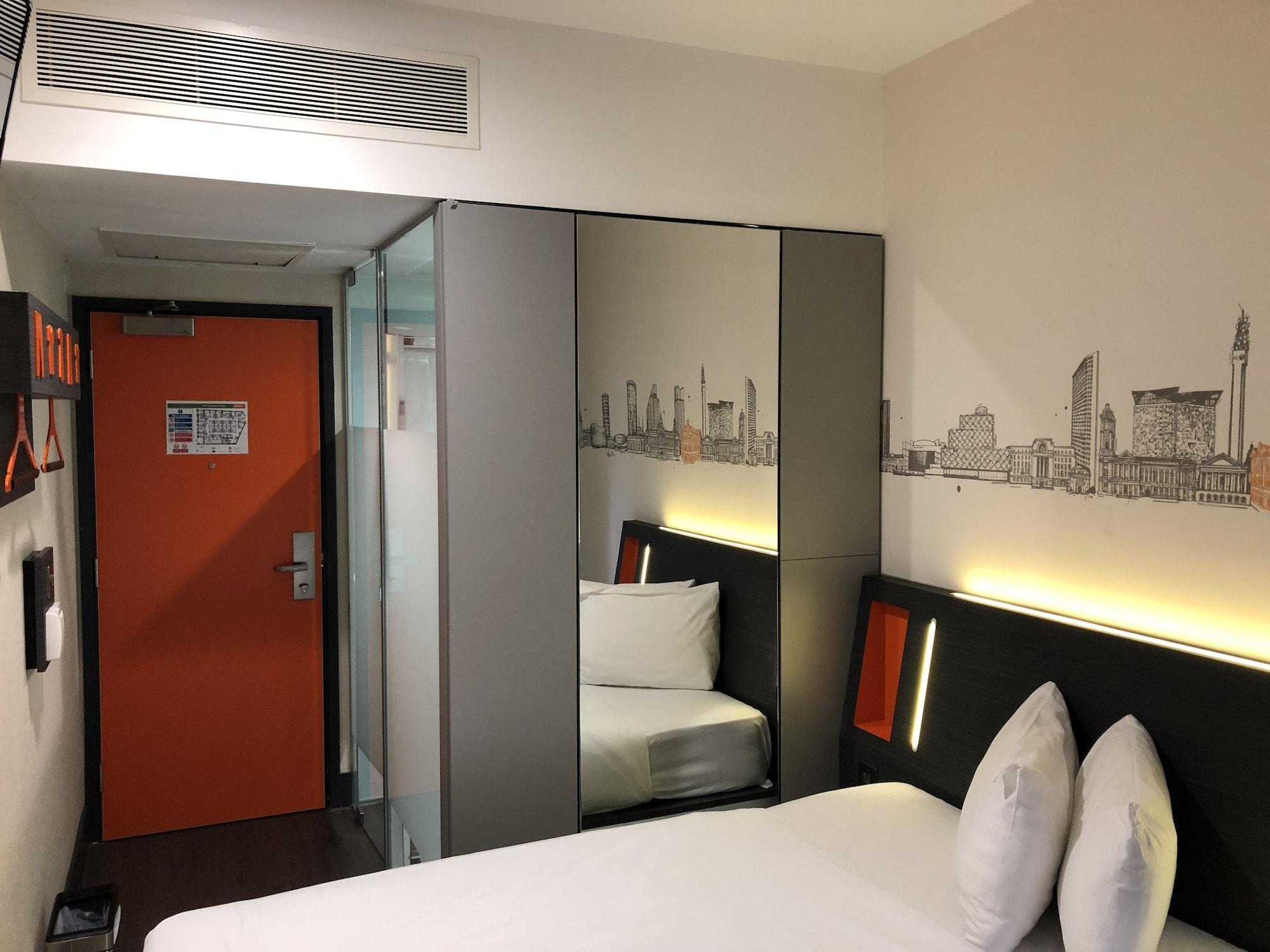 easyHotel Birmingham Dış mekan fotoğraf