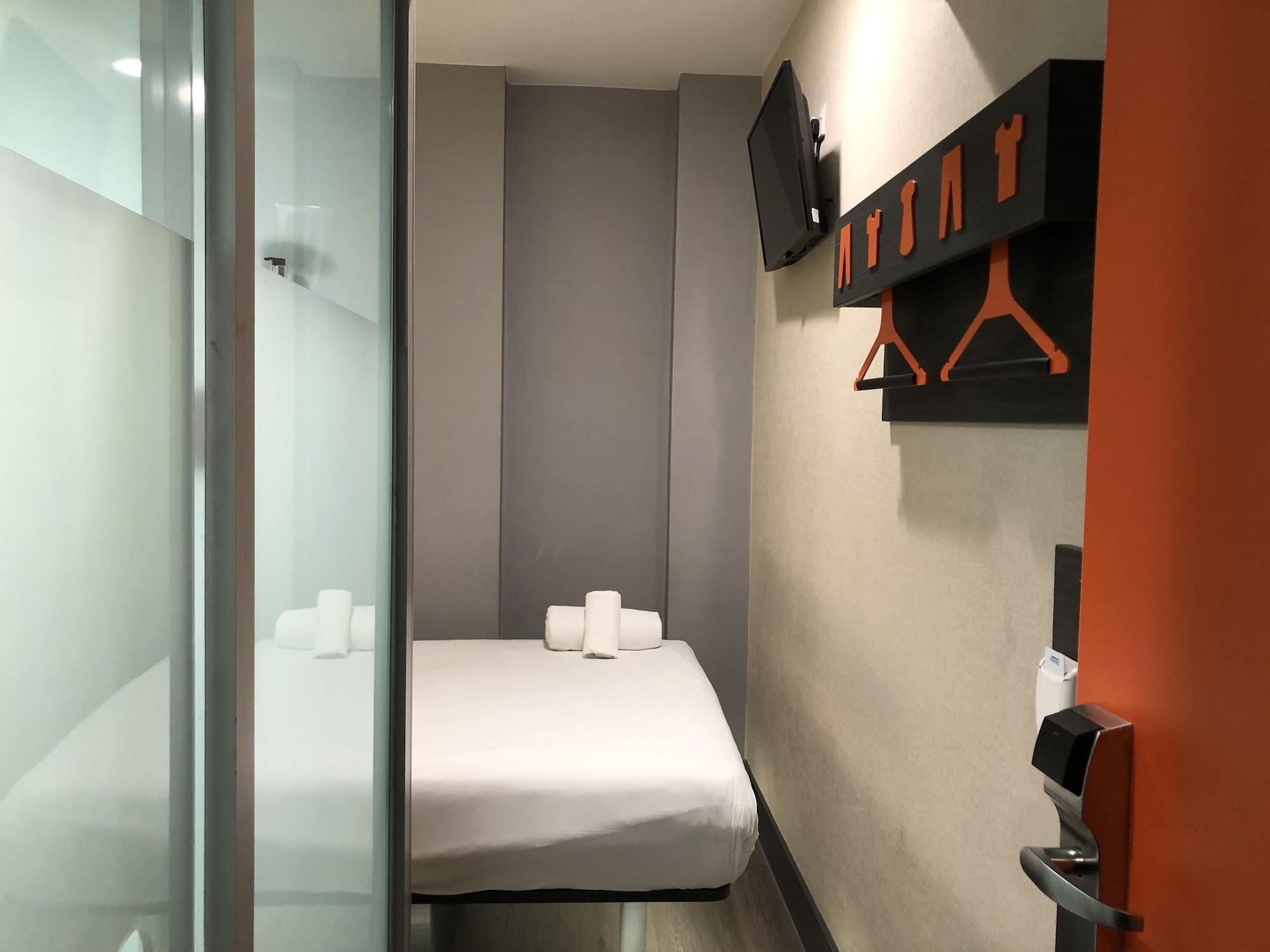 easyHotel Birmingham Dış mekan fotoğraf