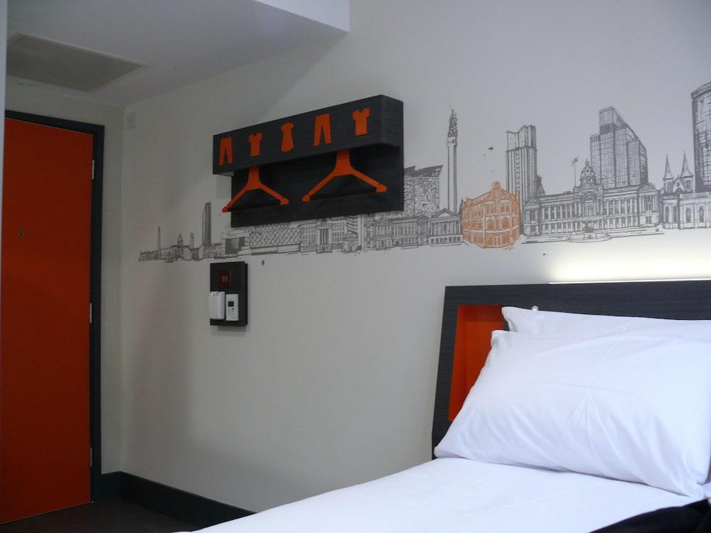 easyHotel Birmingham Dış mekan fotoğraf