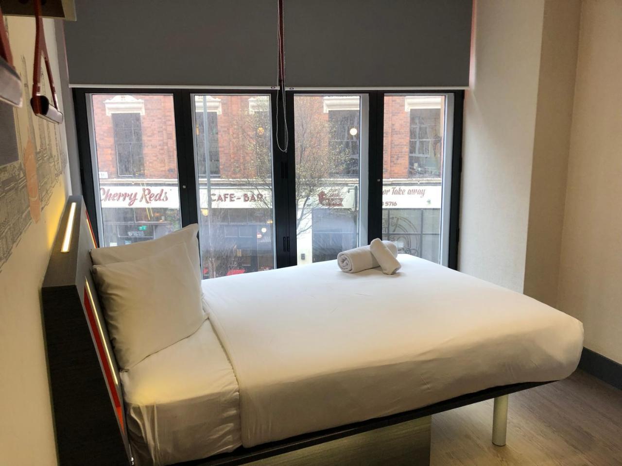 easyHotel Birmingham Dış mekan fotoğraf