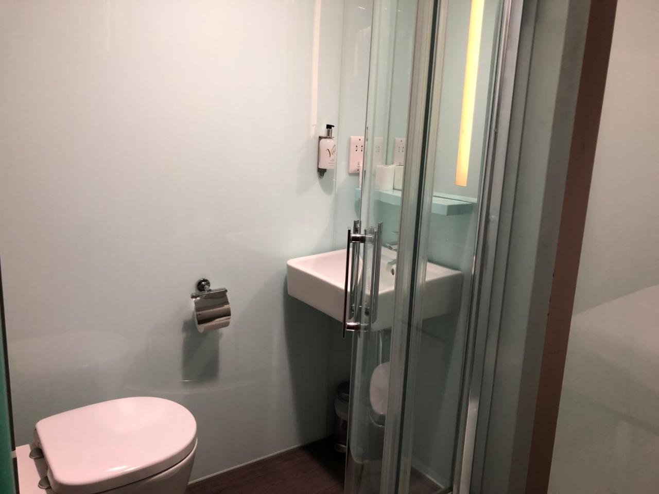 easyHotel Birmingham Dış mekan fotoğraf